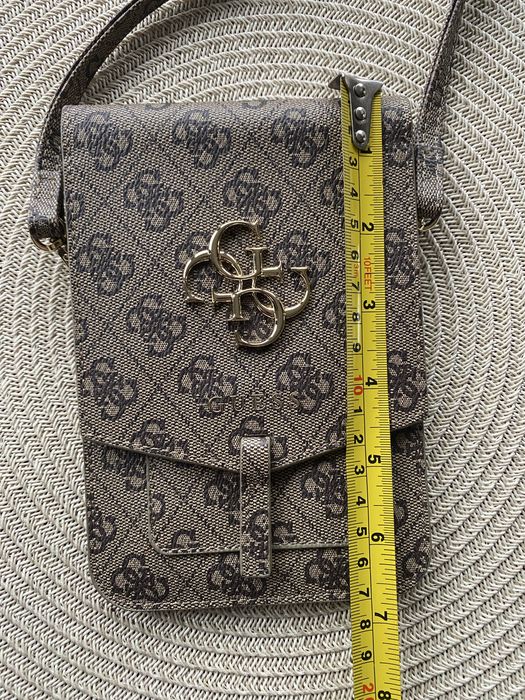 Guess torebka na telefon