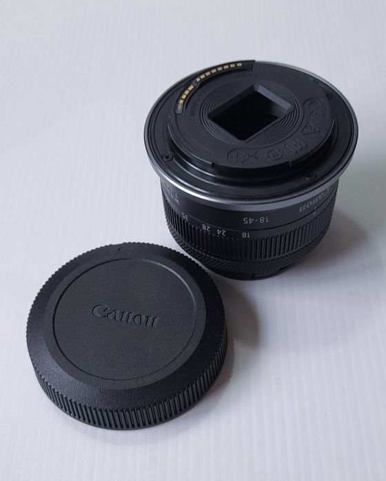 Objectiva Canon RF-S 18-45mm F4.5-6.3 IS STM