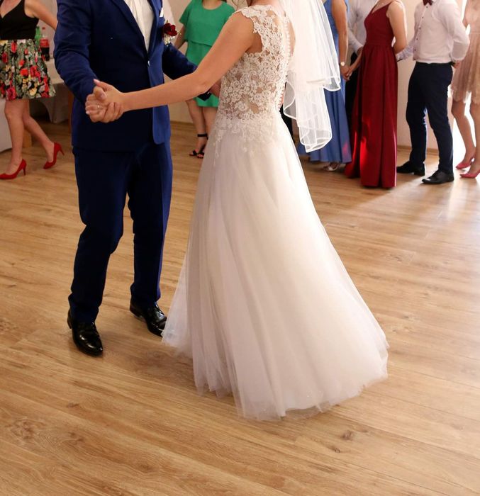 Suknia ślubna ivory