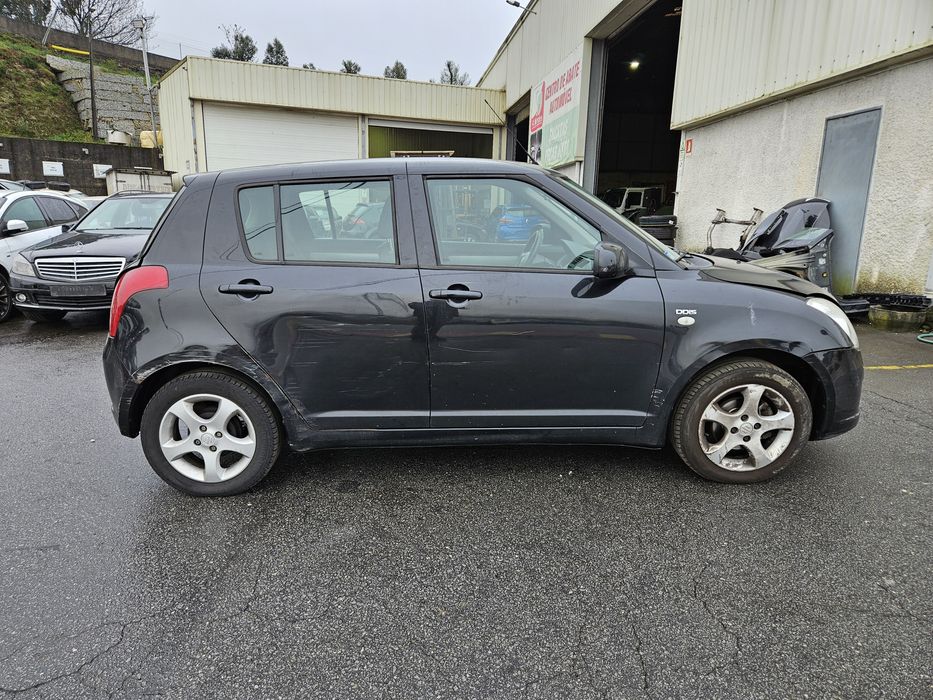 Suzuki Swift 1.3 DDiS de 2008 para peças