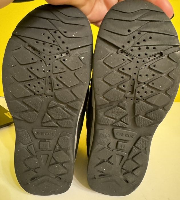 Зимові черевики Geox Respira 34