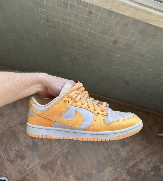 Nike Dunk Low Peach