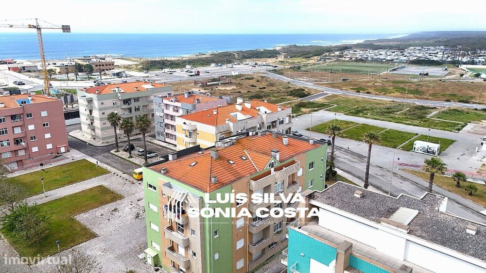 Apartamento T3 Duplex com 262m2 a 350m da Praia, Varandas & Garagem! — Ovar, São João, Arada E São Vicente De Pereira Jusã, Aveiro