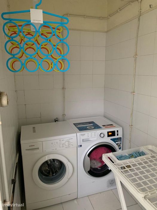 Quarto - localizado em Bonfim Porto