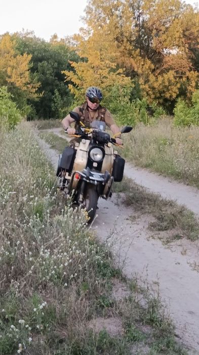 Продам электро  макси скутер  моторолер електрон 150,4 квт