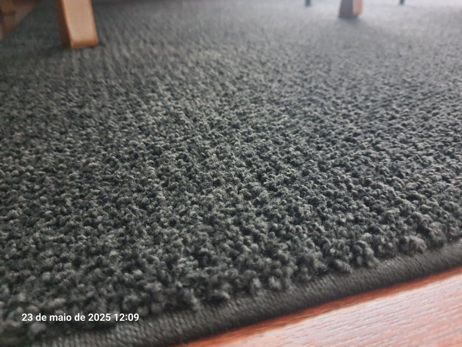 Tapete preto 1,95x1,30