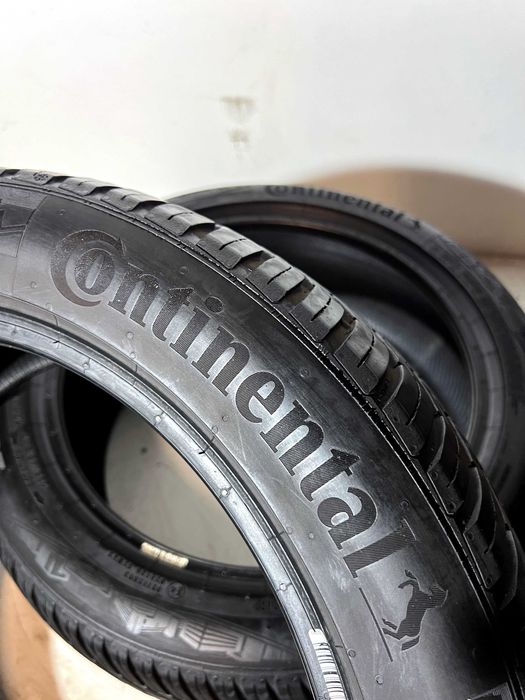 Pneus Continental All-Season Contact - 235/45/17 - Como NOVOS