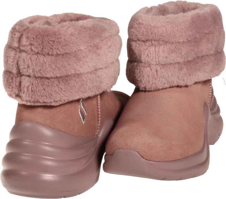 Розовые новые ботинки Skechers