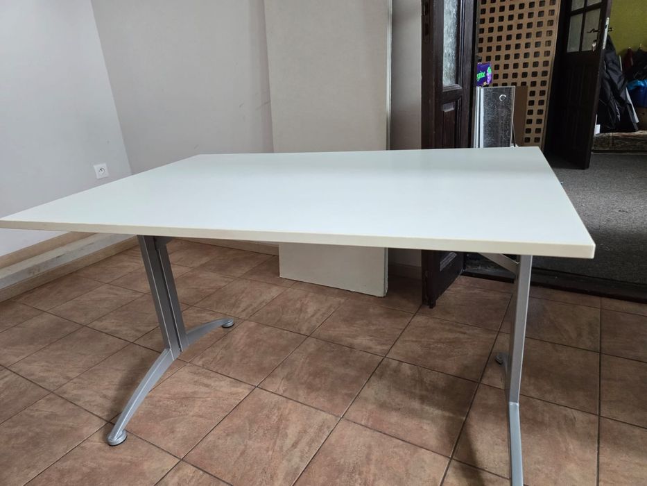 Stół kinnarps 120cm x 60cm - x5