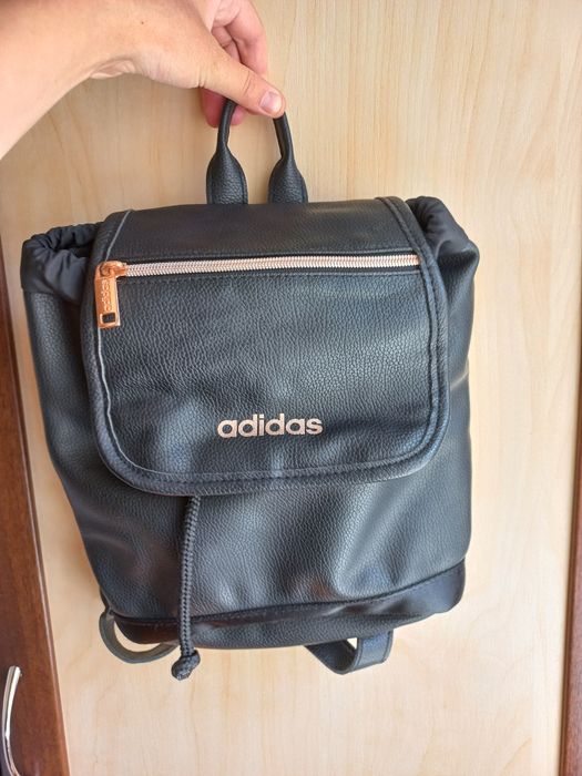 Сумка жіноча рюкзак adidas оригінал