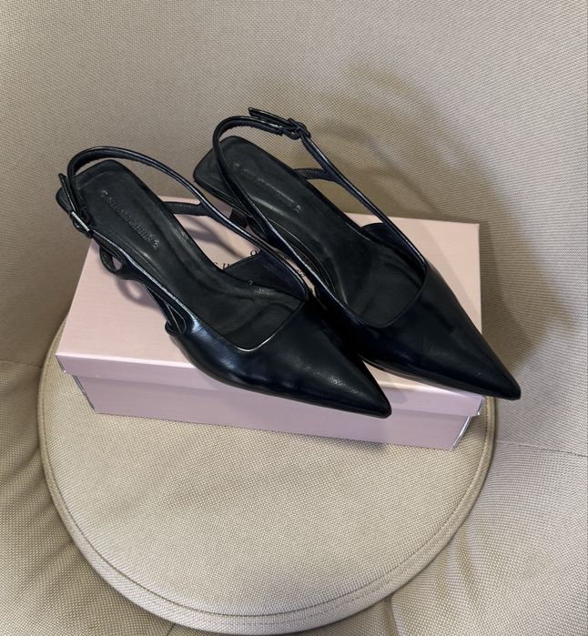 Туфлі Stradivarius 37 розмір