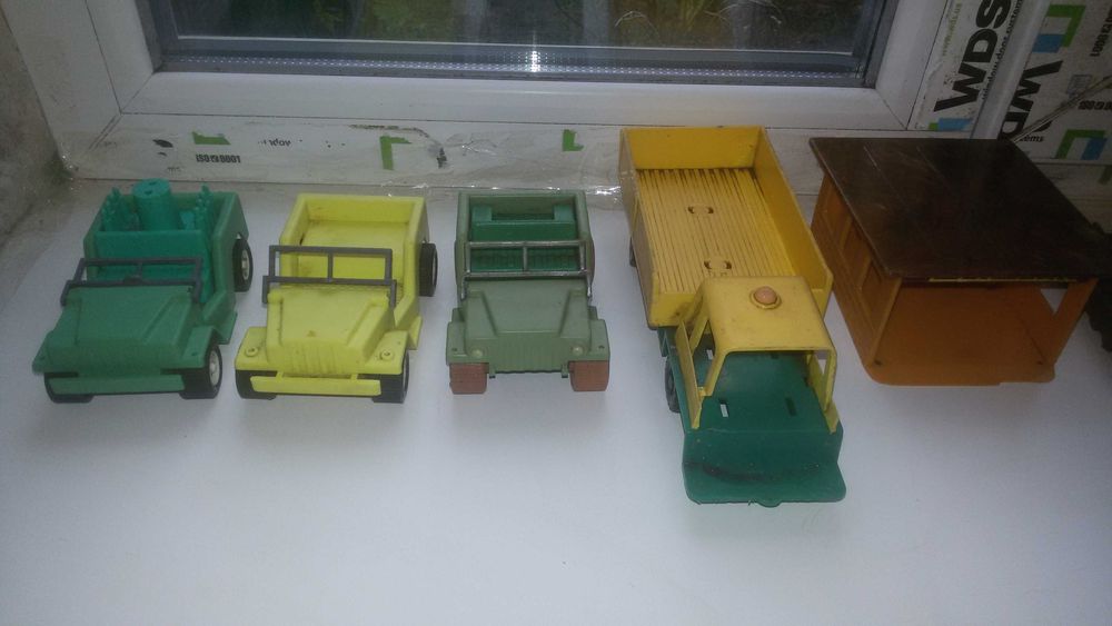 Игрушки СССР танки,машинки,гараж одним лотом
