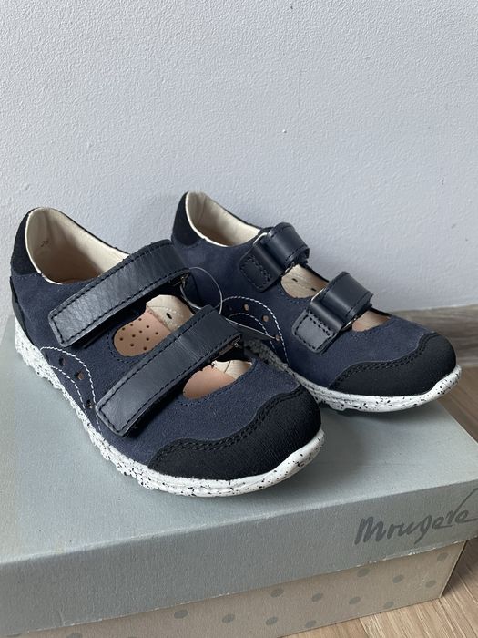 Obuwie mrugała dziecięce