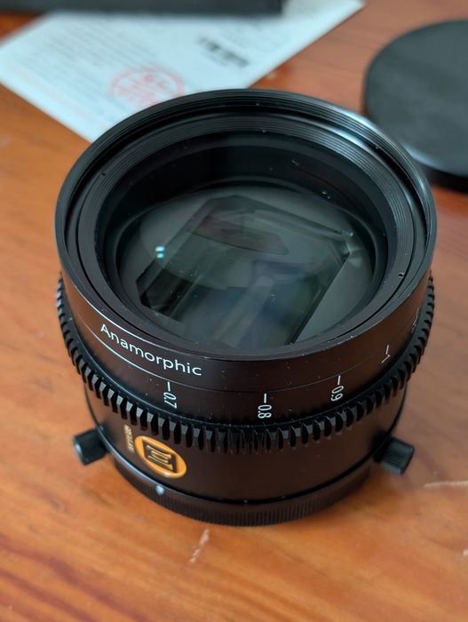 Olympus 40-150/2.8 pro, лінза в дуже гарному стані.