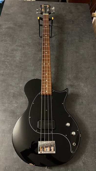 Burny LSB-65 Made in Japan gitara basowa Les Paul Music Man Joe Dart