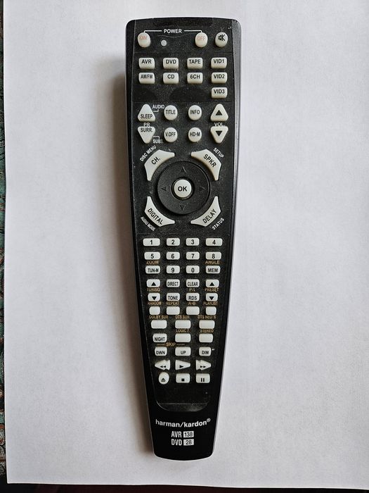 Harman kardon AVR 138 i DVD 28