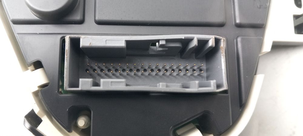 Quadrante / painel de instrumentos FORD Fiesta VI (CB1, CCN)