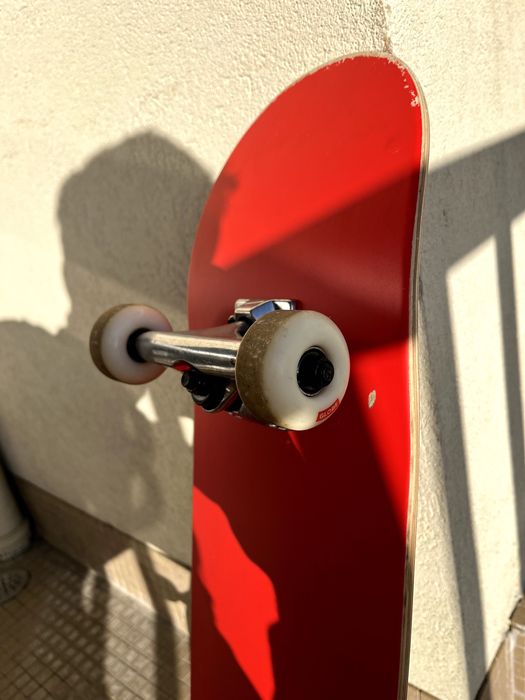 Skate Globe Vermelho
