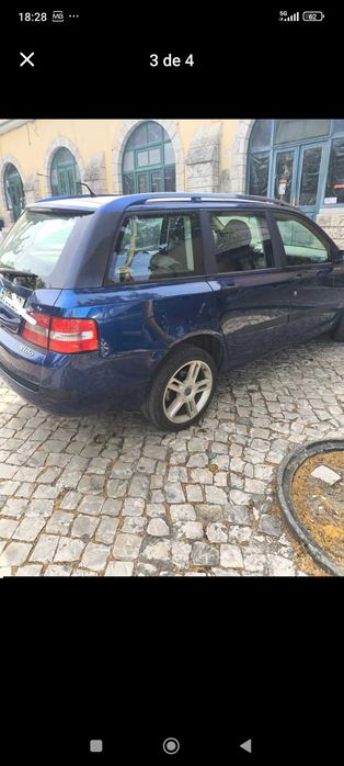 Vendo Fiat Stilo Multi Wagon gasolina avariado.