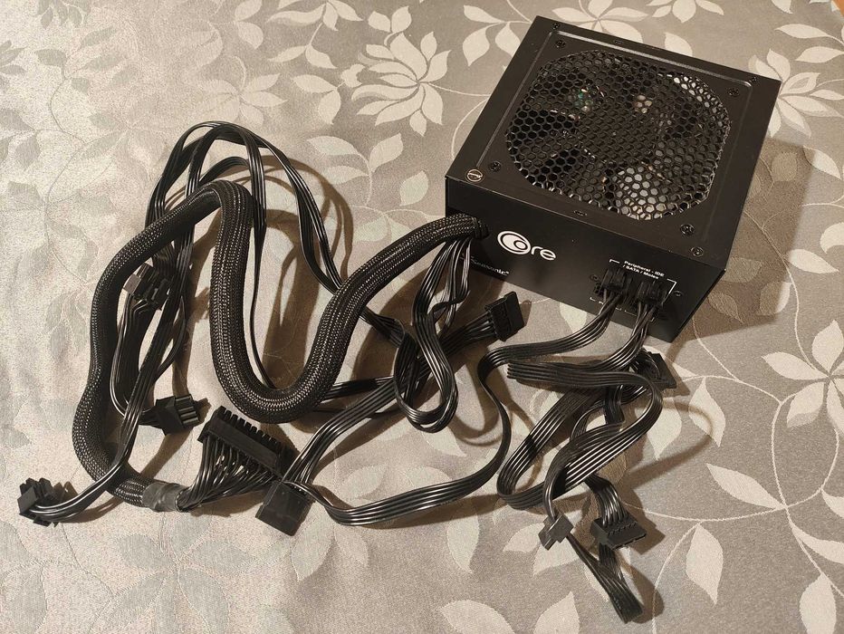 Fonte de Alimentação Seasonic CORE GM-650 650W 80+ Gold Semi Modular