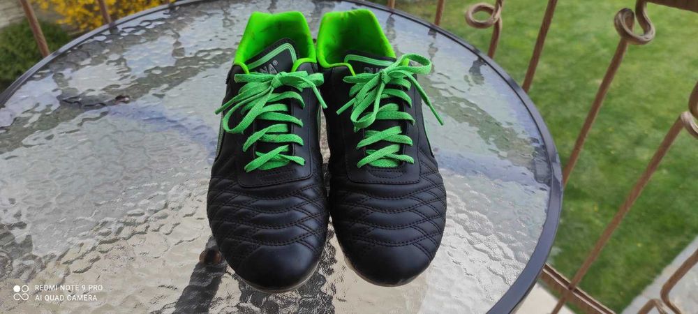 Бутси 43 р. Ціна 550 грн