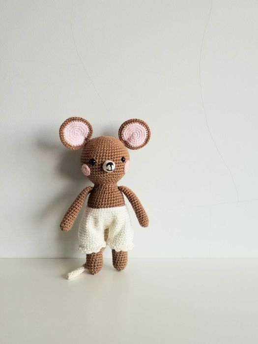 Ratinha amigurumi - Nova
