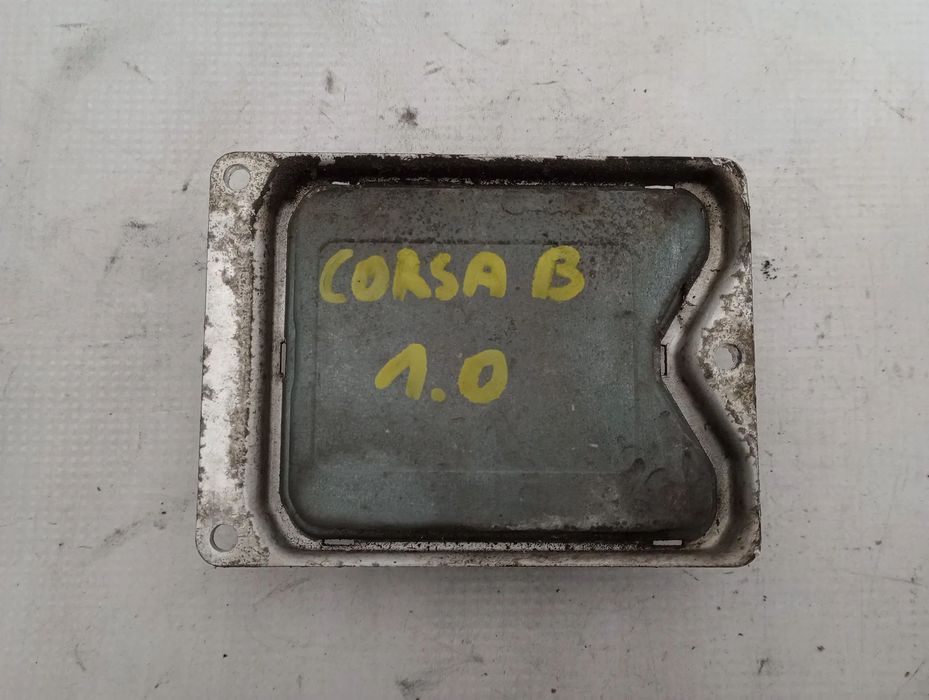 Opel Corsa B 1.0 Komputer Sterownik 90532609