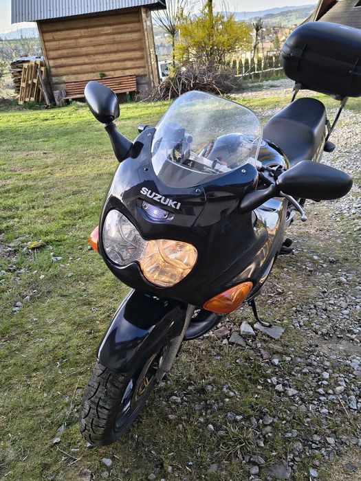 Suzuki GSX-F 750(jajko)