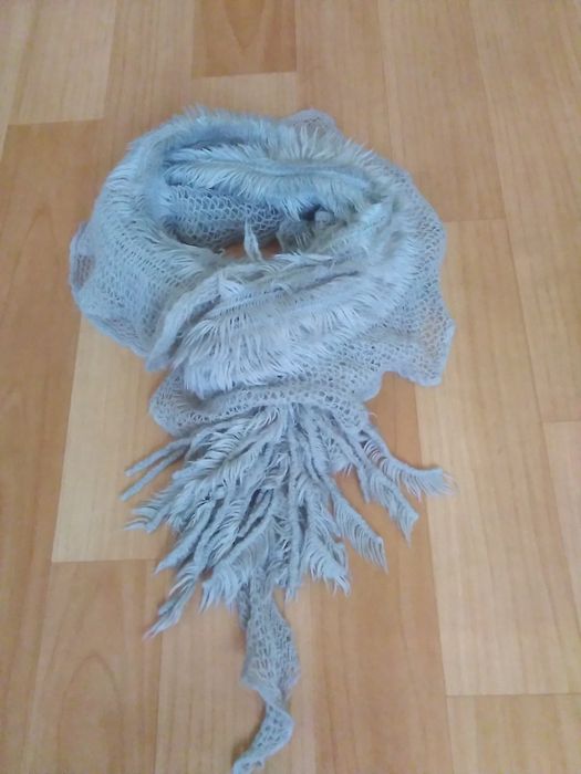 Шарф теплый, мягкий, длинный и ажурный