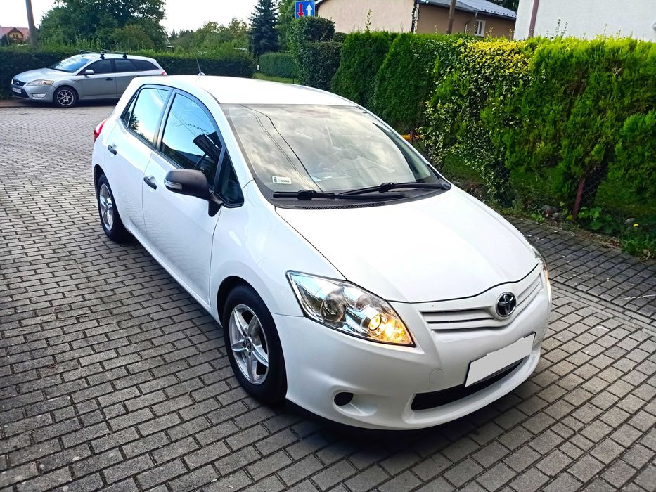 Niezawodna! Toyota Auris Lift 1.4 D4D 90KM Klma Alu 2011r Super Stan
