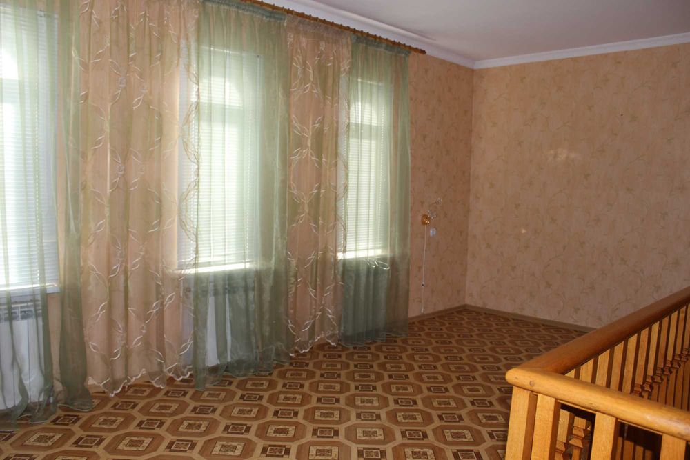 Продаю двухэтажный дом