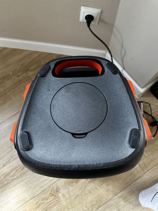 Jbl party box 110