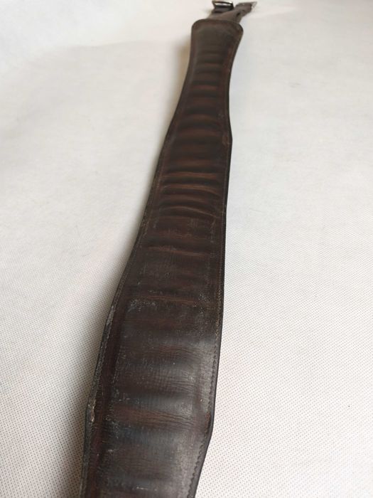 Brązowy, skórzany popręg z regulacją 100- 140 cm