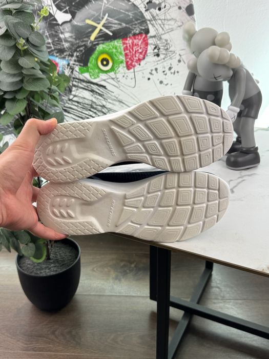 Кросівки Skechers Dynamight 38 розмір Е16367