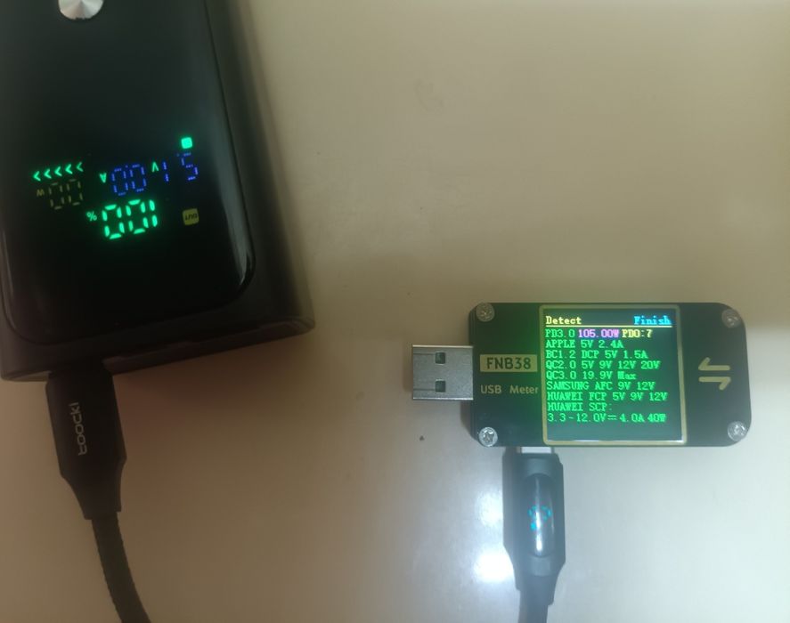 Продам повербанк PD100