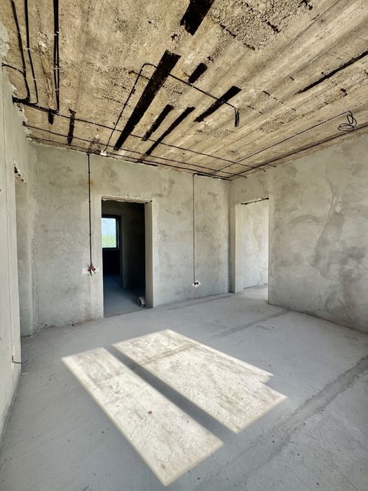 4-х кімнатна квартира в с. Підпечери, біля Івано-Франківська.