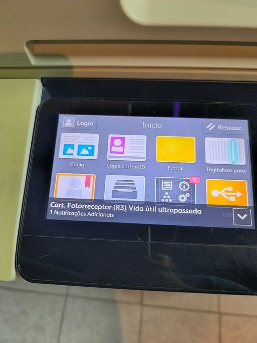 Impressora Multifunções Xerox VersaLink C7020