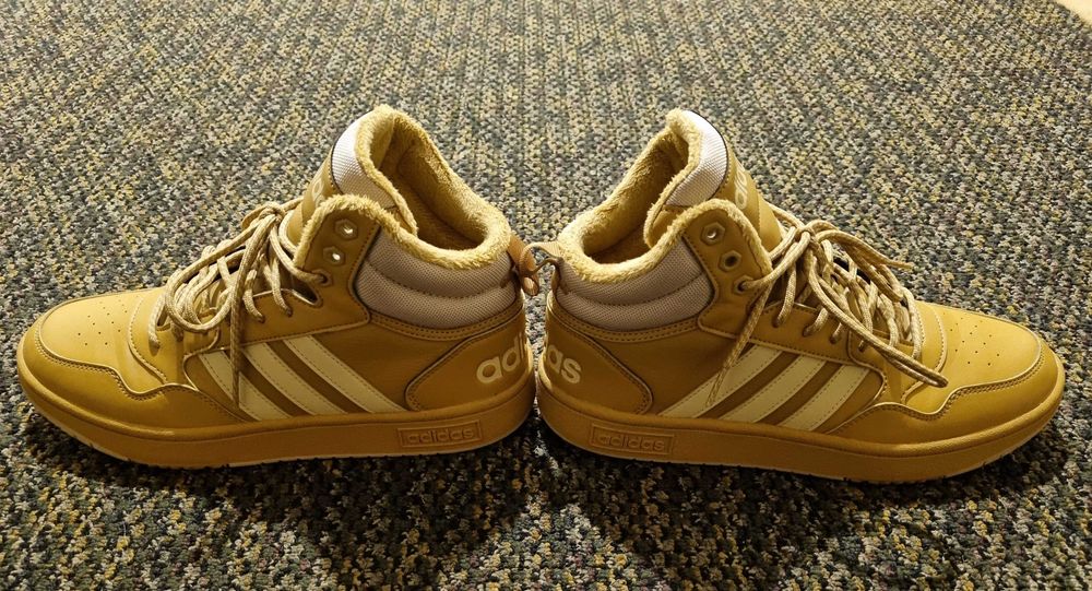 Buty Adidas Hoops, rozmiar 42