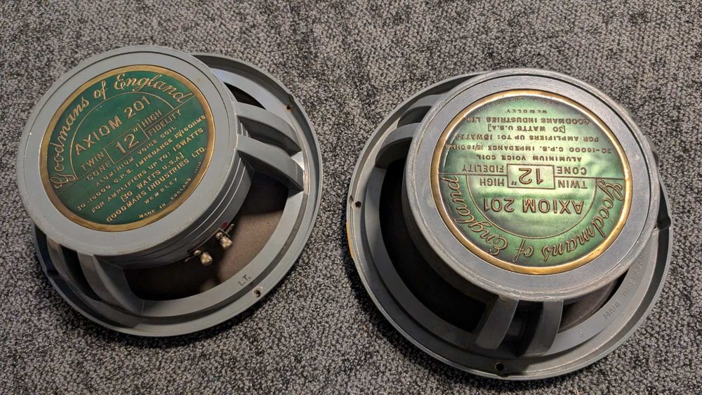 Goodmans AXIOM 201 スピーカーnekoさん専用 Goodmans AXIOM 201 スピーカーnekoさん専用 axiom_completed.jpg