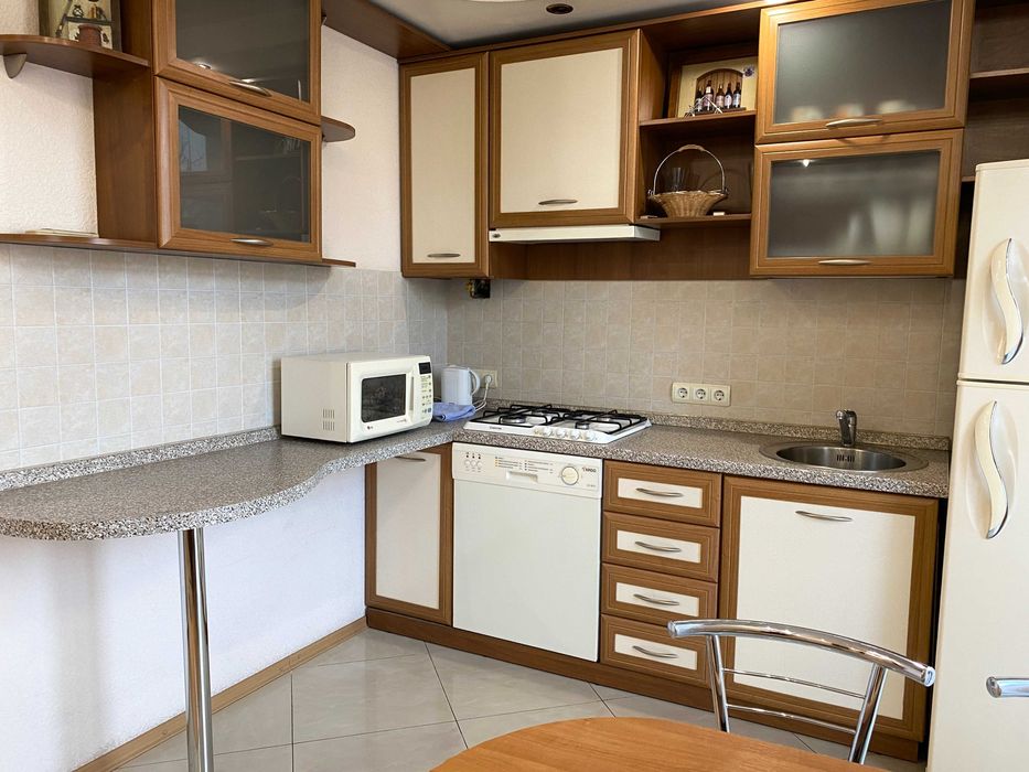 Апартаменты с джакузи. Центр: пр. Яворницкого,Мост-Сити. Собственник