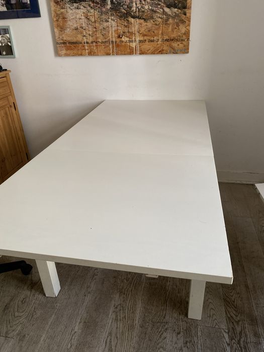 Mesa de Jantar Extensível Branca (Estilo IKEA) – Muito Prática