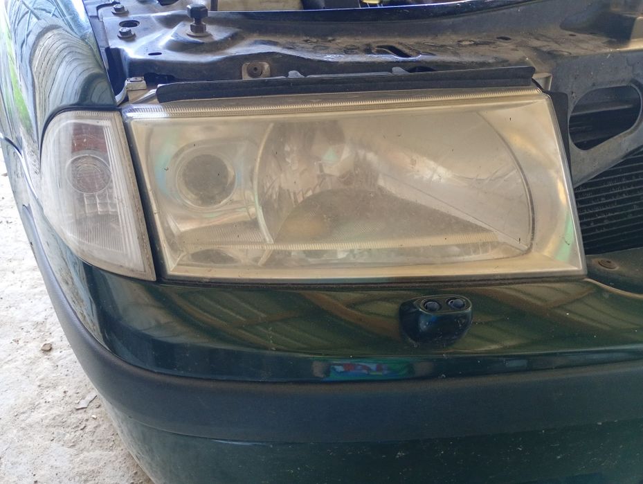 Skoda Octavia 1 lift lampy przód / tył / lusterka