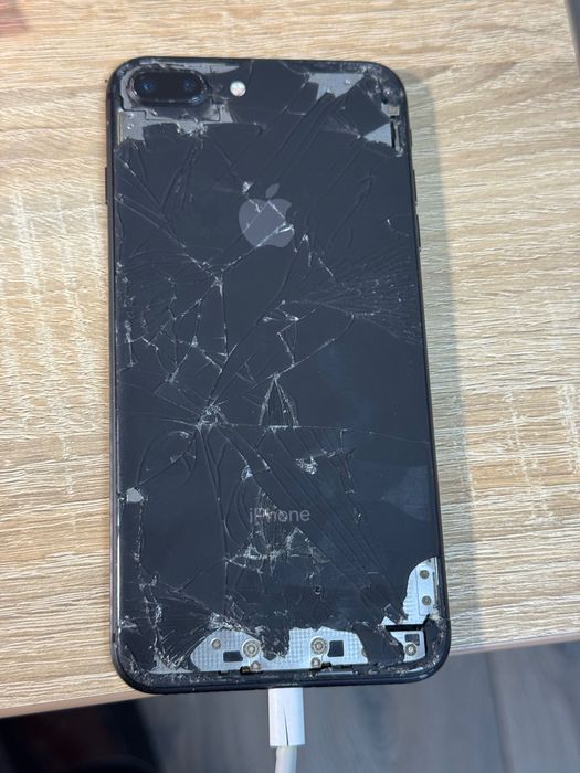 iPhone 8+ Plus Айфон 8 плюс 64gb