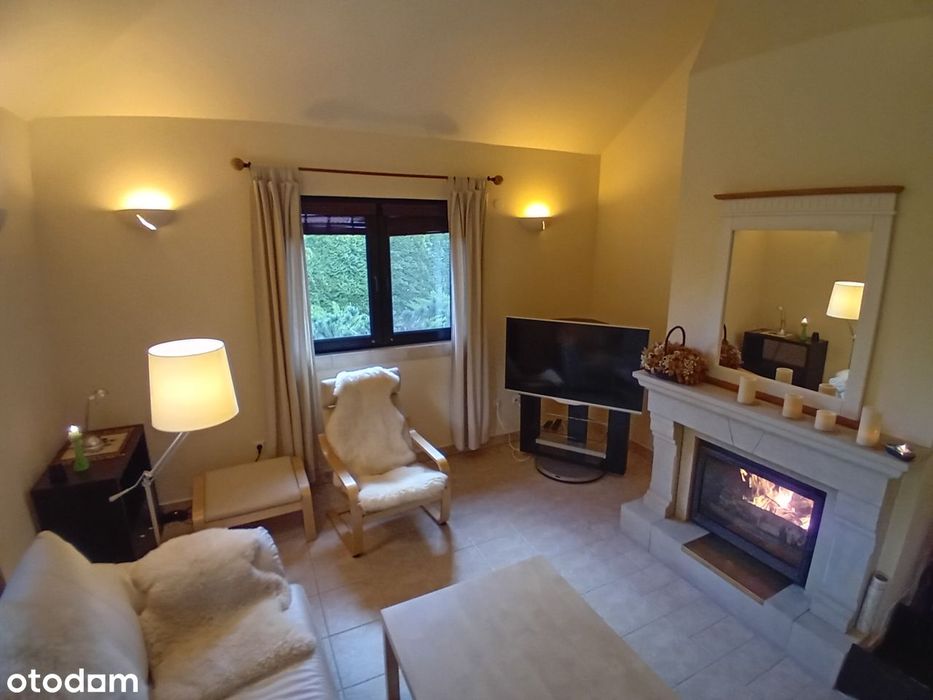 Dom pod Serockiem w drugiej linii brzegowej z pięknym ogrodem.Okazja !