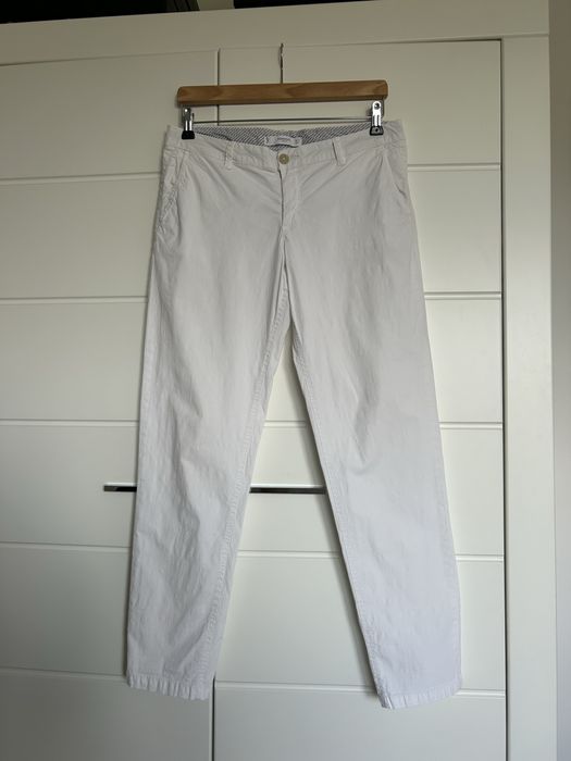 Białe bawełniane długie proste spodnie Mango casual 40