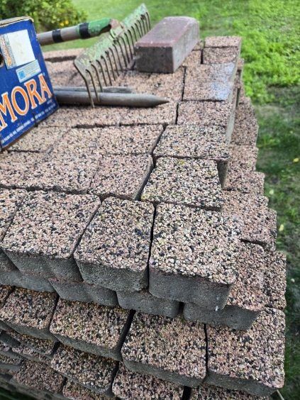 Sprzedam kostkę brukową