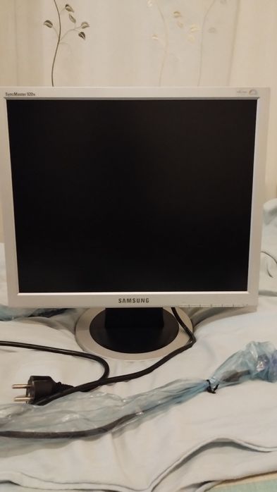 Монітор +Домашній Комп'ютер для навчання або роботи  ЗА ЦІНОЮ КОМПЛЕКТ