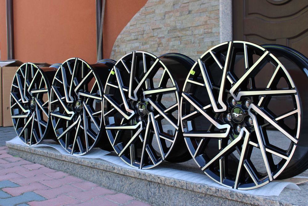 FORD Mustang MACH-E Kuga Mk3 ST Line VOLVO 5x108 20'' 8J ET47,5 NOWE
