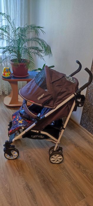 Прогулянкова коляска Carrello Allegro