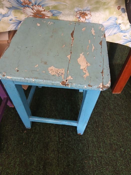 Табуретки великі. Вінтаж